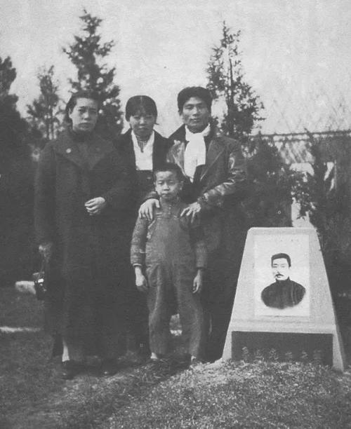 Five years after Lu Xun's death, Xu Guangping was taken away by Japanese and tortured for 76 days Xiao Hong: She's not worth it
