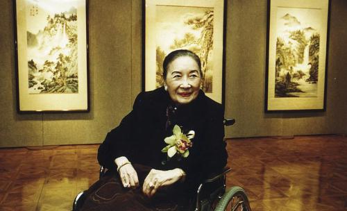 In 2003, Song Meiling died in US, her maid returned to Taiwan, "voluntarily retired" and then committed suicide.
