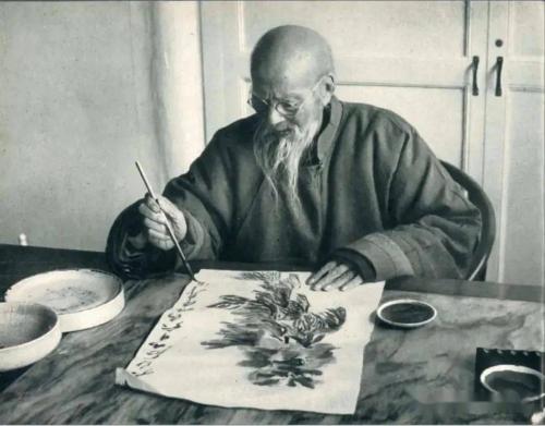 In later years, Qi Baishi wanted to exchange painted cabbage for a basket of real vegetables, but was refused. Vegetable Vendor: You have a good idea.
