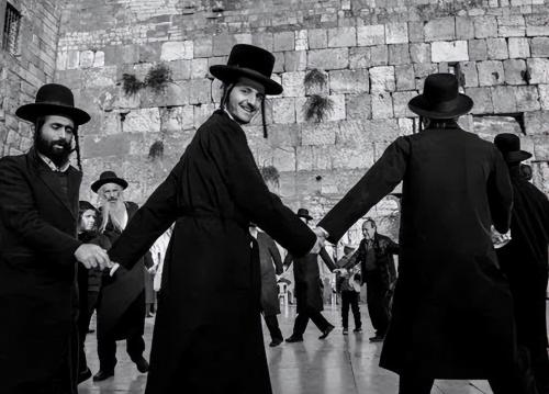 What have Jews done in history? Why they wander and are hated by European countries
