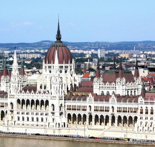 Fiume: Hungarian patriotism is gaining popularity in country
