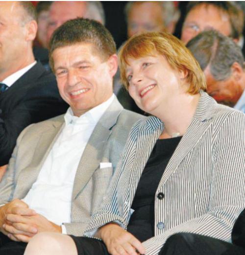 German Chancellor Angela Merkel: PhD, lives with her mentor for 12 years, quietly marries
