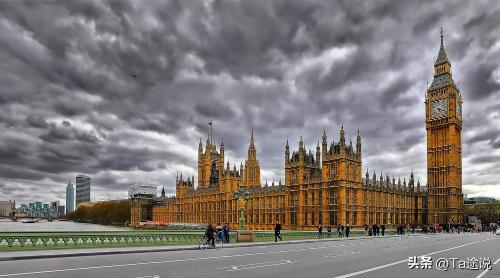 Changes in post-war British Parliament: rhetorical culture of House of Commons
